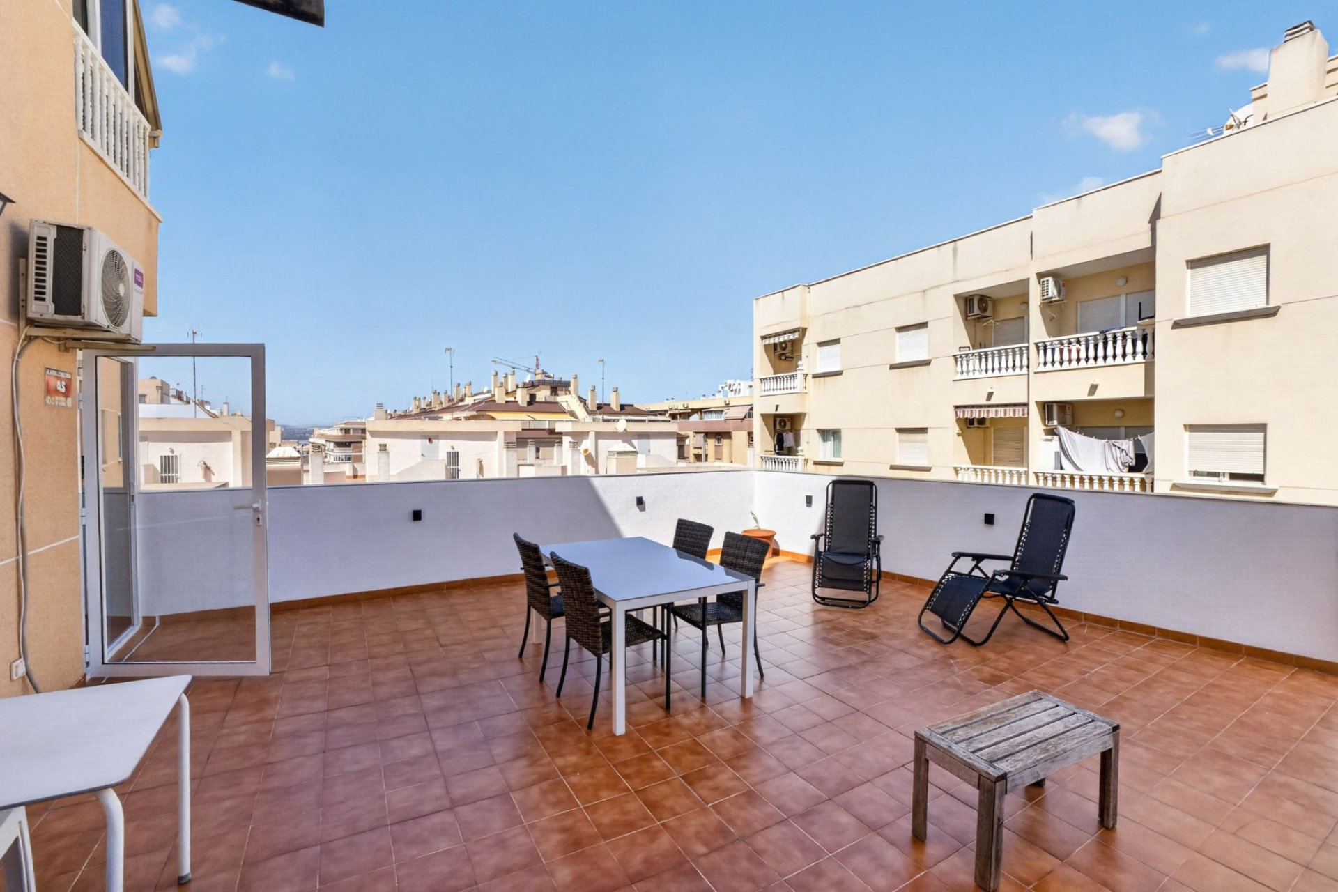 Reventa - Apartamento / Piso - Torrevieja - Centro