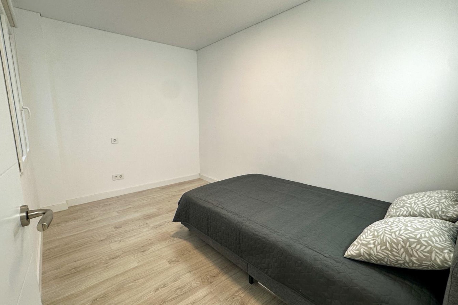 Reventa - Apartamento / Piso - Torrevieja - El Acequión - Los Náufragos