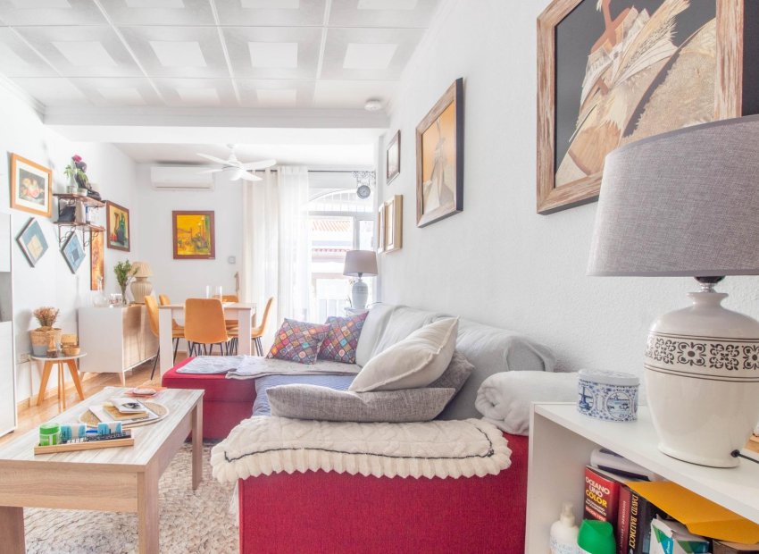 Reventa - Apartamento / Piso - Torrevieja - El chaparral