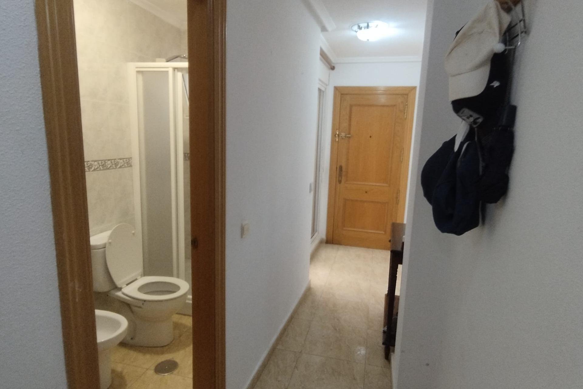 Reventa - Apartamento / piso - Torrevieja - Estacion de autobuses