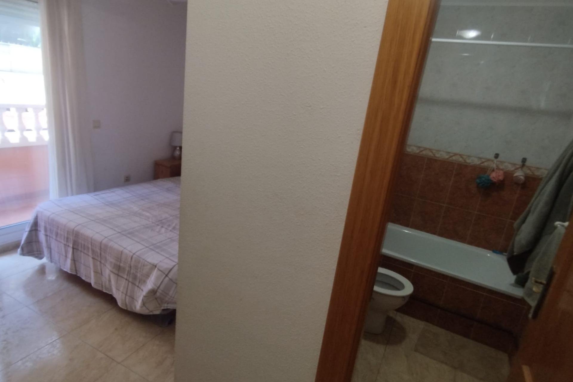 Reventa - Apartamento / piso - Torrevieja - Estacion de autobuses