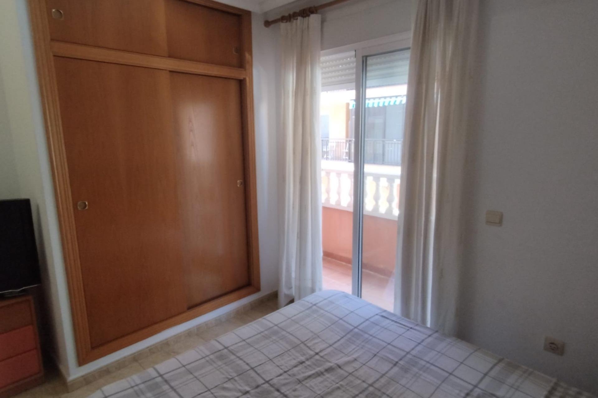 Reventa - Apartamento / piso - Torrevieja - Estacion de autobuses