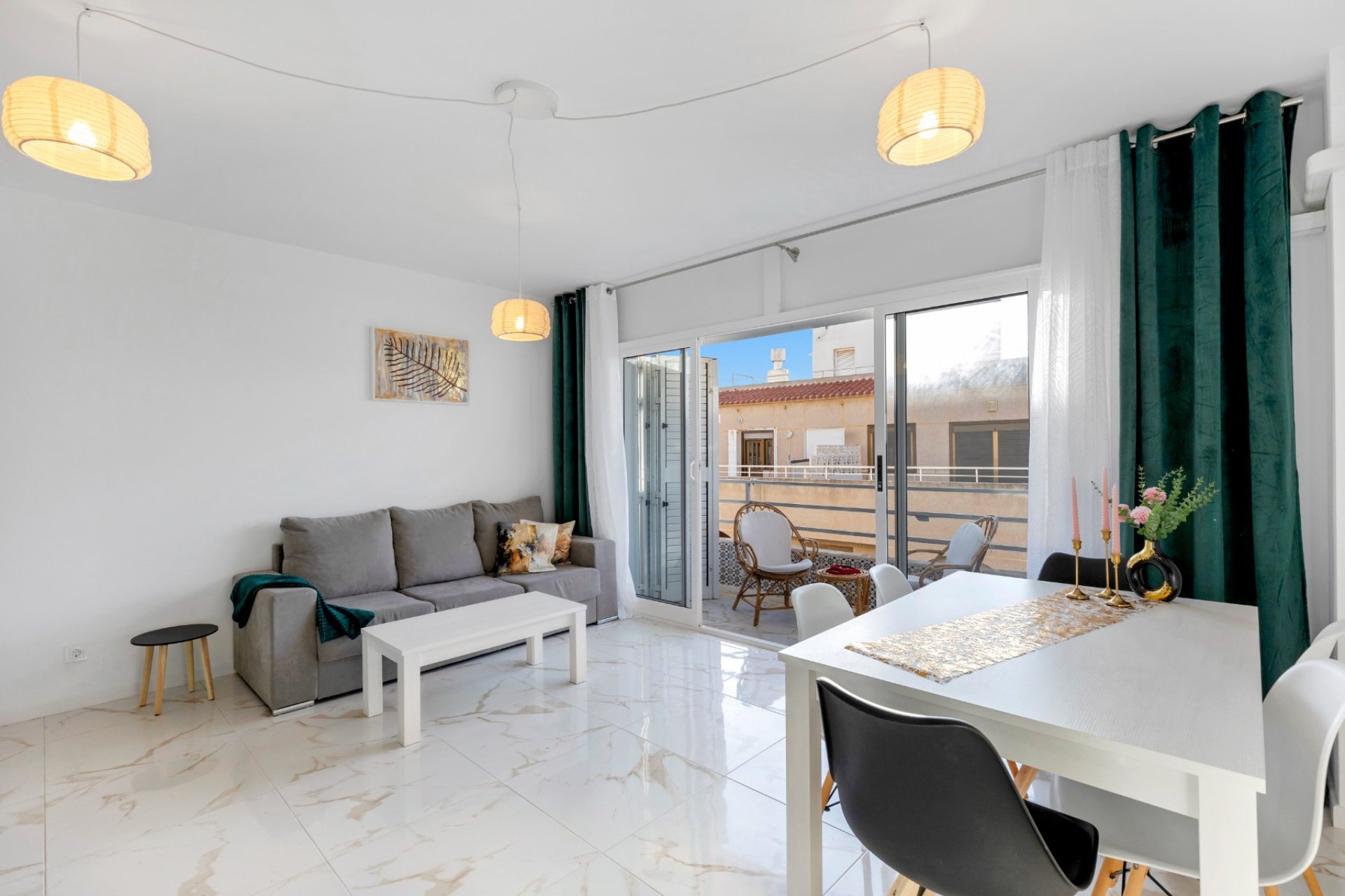 Reventa - Apartamento / Piso - Torrevieja - La Mata