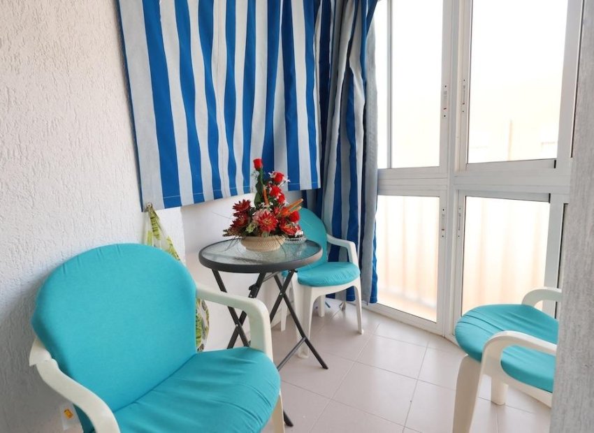 Reventa - Apartamento / Piso - Torrevieja - La Mata