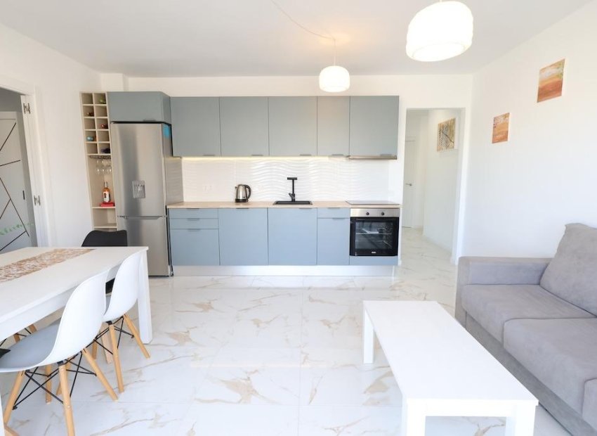 Reventa - Apartamento / Piso - Torrevieja - La Mata