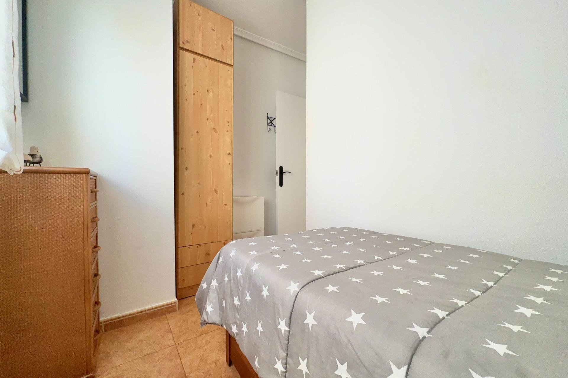 Reventa - Apartamento / Piso - Torrevieja - La Mata