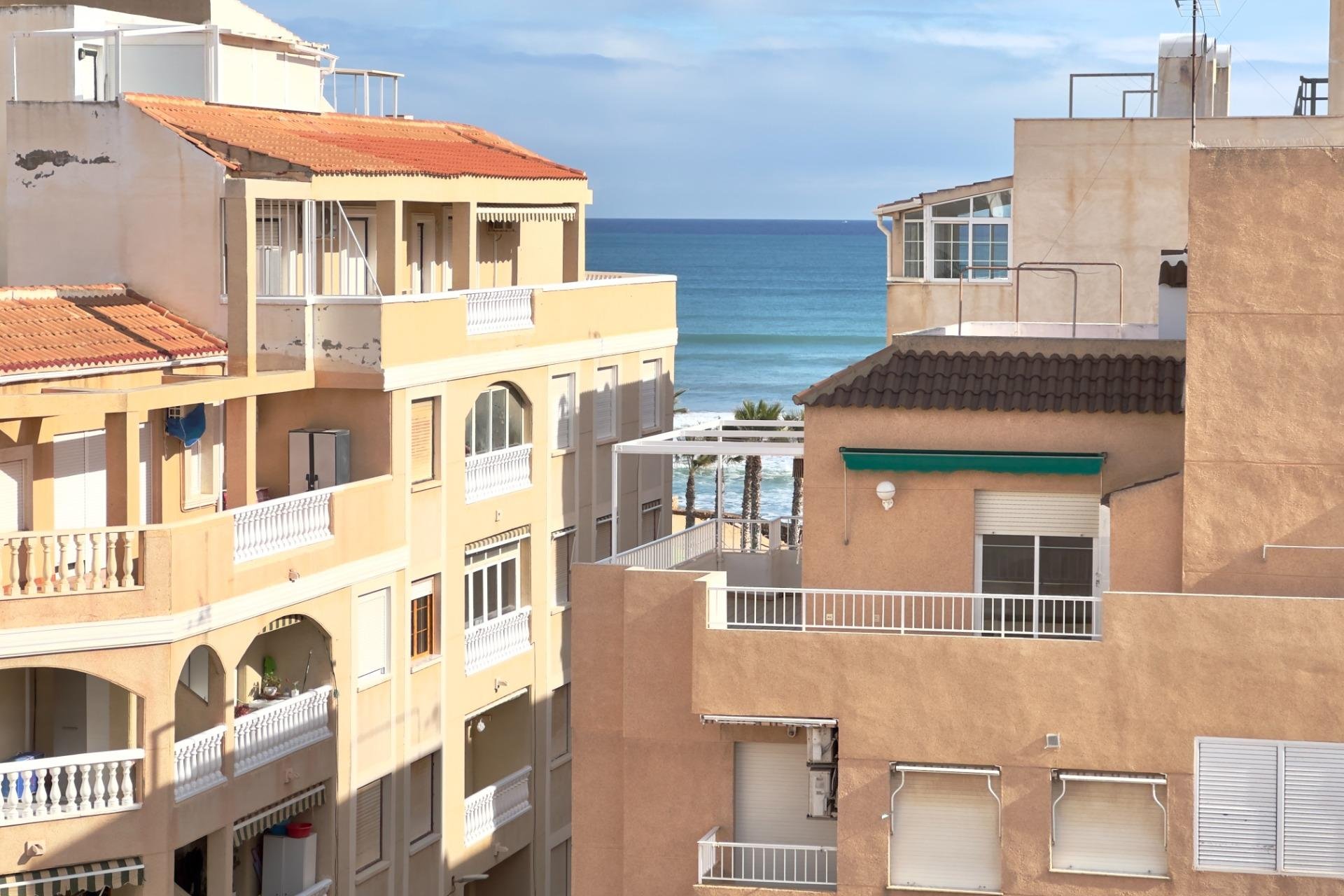 Reventa - Apartamento / Piso - Torrevieja - La Mata