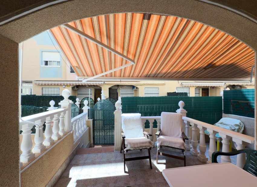 Reventa - Apartamento / Piso - Torrevieja - La Mata