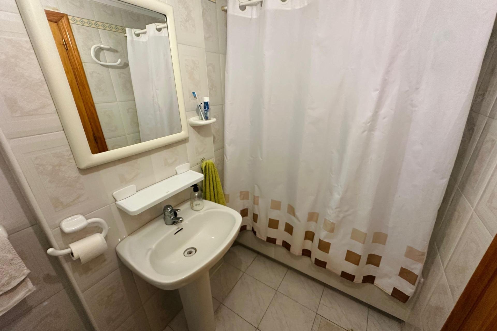 Reventa - Apartamento / Piso - Torrevieja - La Mata