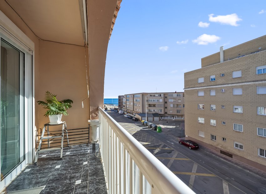 Reventa - Apartamento / Piso - Torrevieja - La Mata