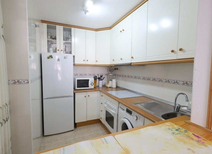 Reventa - Apartamento / Piso - Torrevieja - La Mata