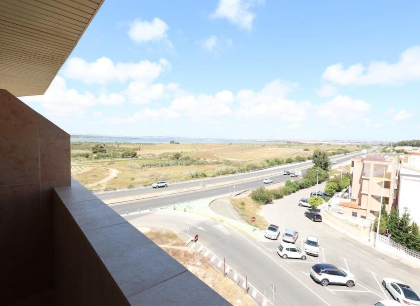 Reventa - Apartamento / Piso - Torrevieja - La Mata