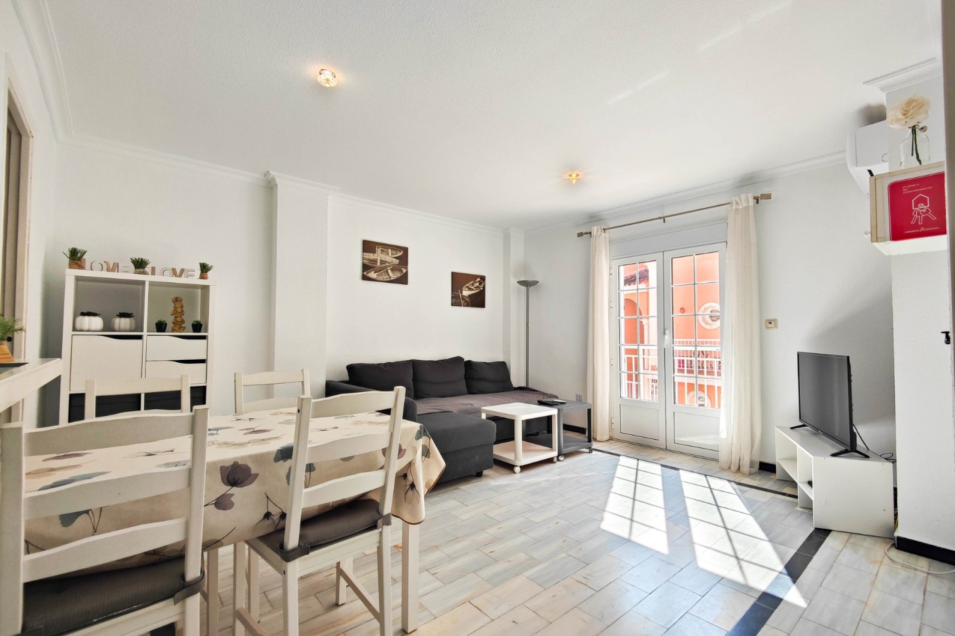 Reventa - Apartamento / Piso - Torrevieja - La Mata