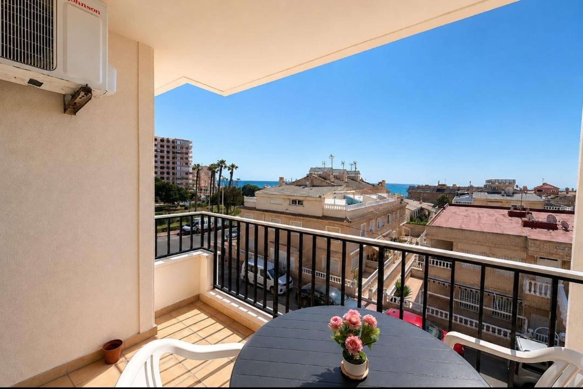 Reventa - Apartamento / Piso - Torrevieja - La Mata