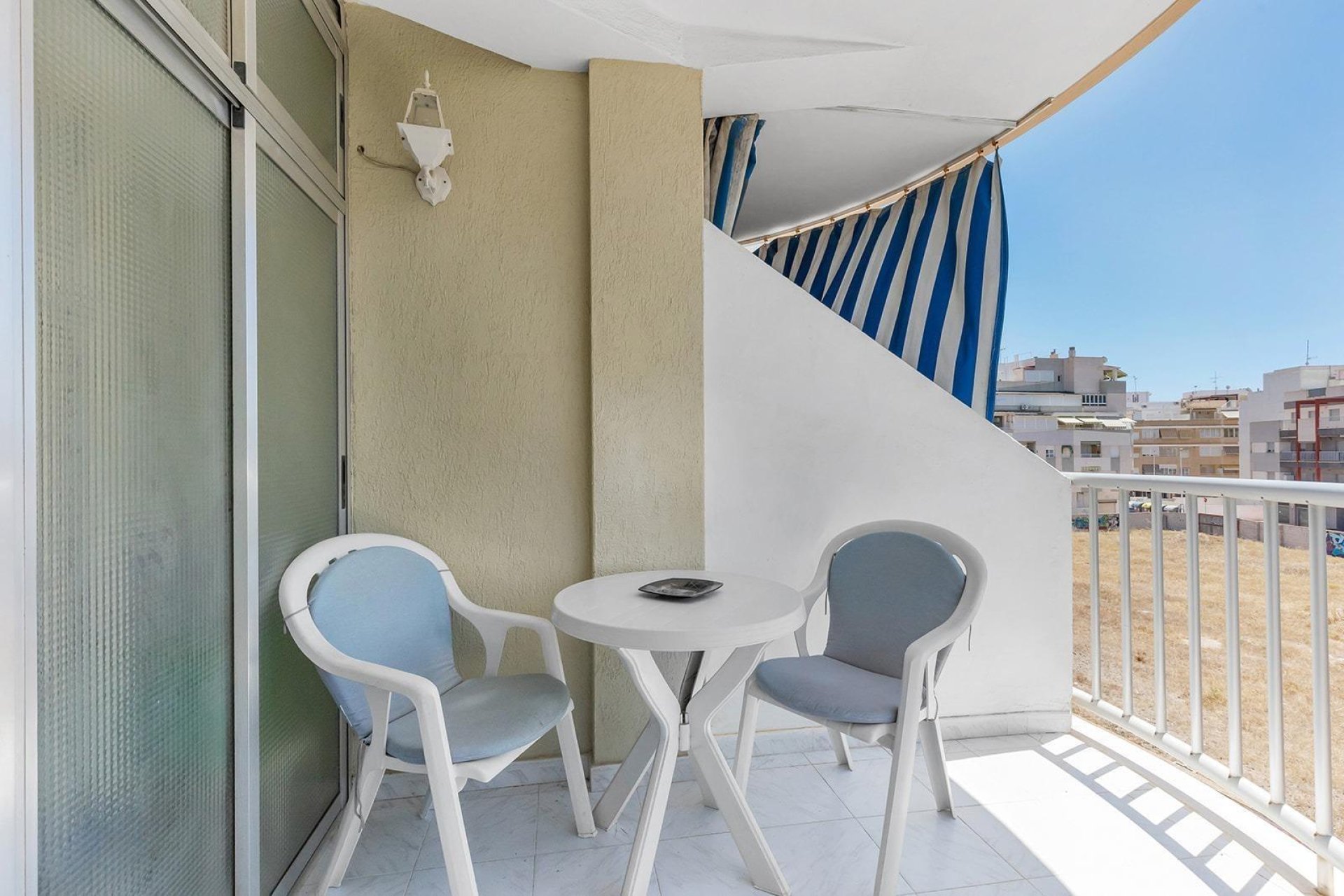 Reventa - Apartamento / Piso - Torrevieja - La Mata