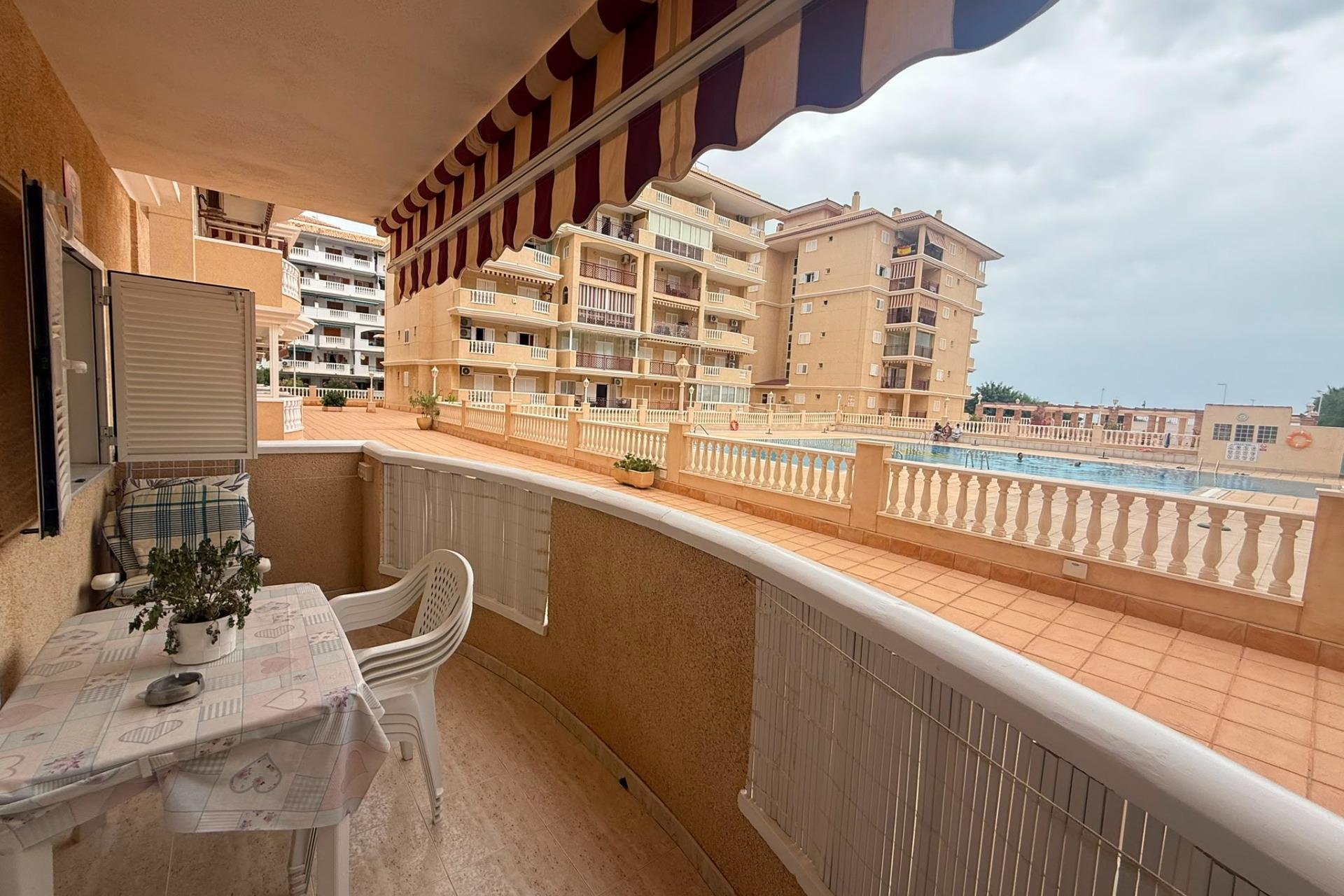 Reventa - Apartamento / Piso - Torrevieja - La Mata