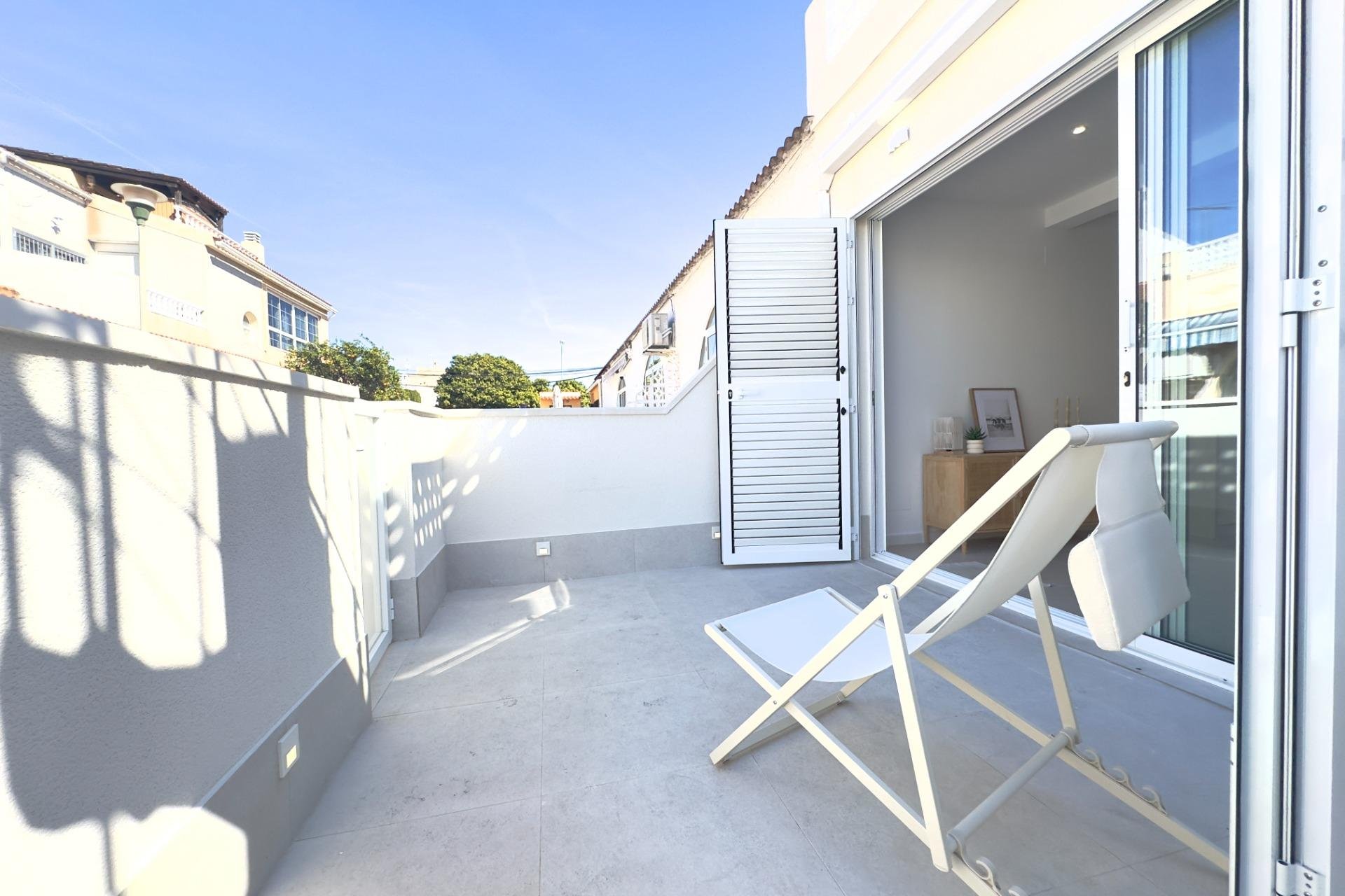 Reventa - Apartamento / Piso - Torrevieja - La Siesta