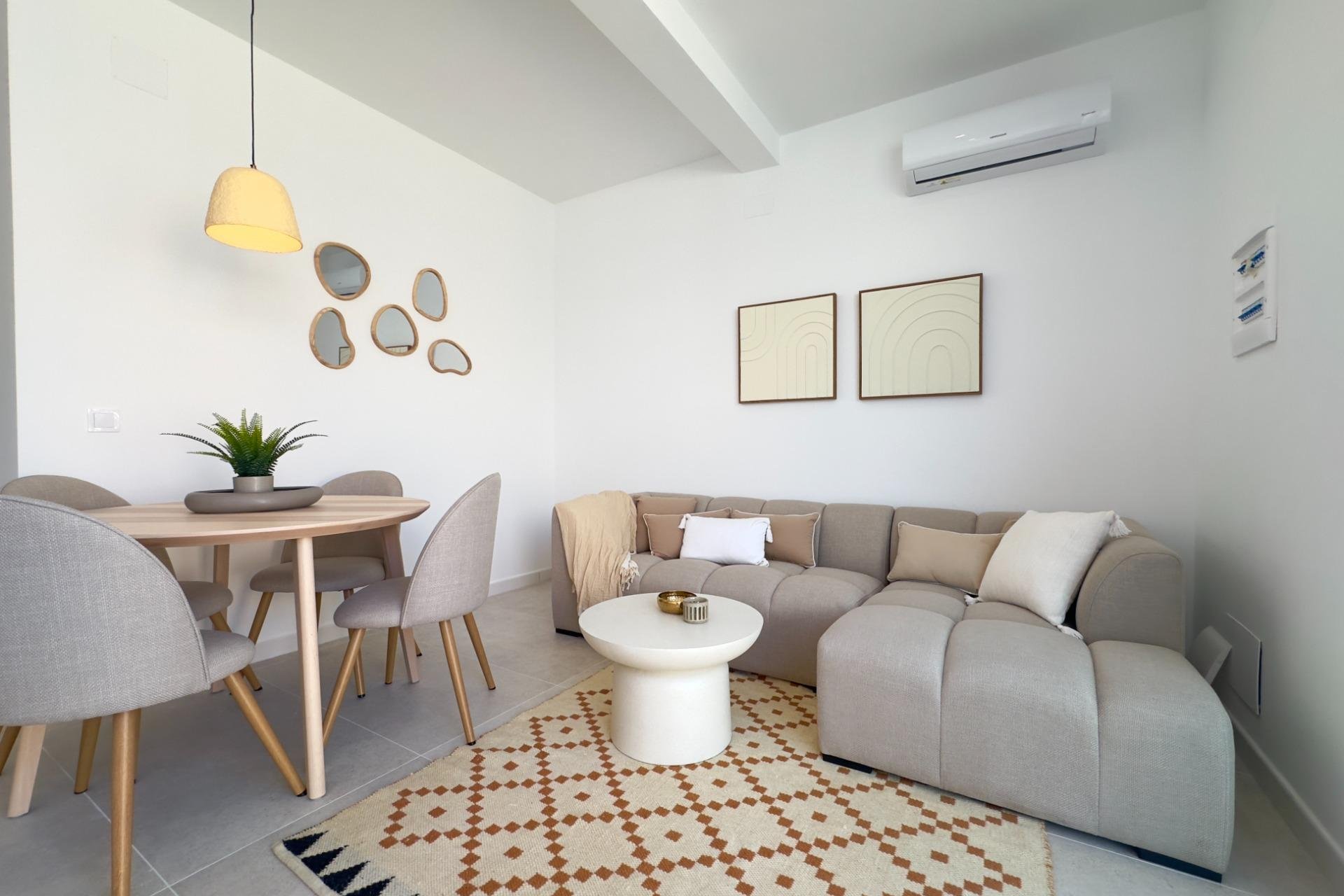 Reventa - Apartamento / Piso - Torrevieja - La Siesta