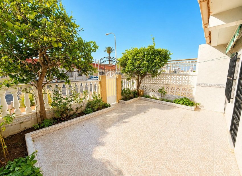 Reventa - Apartamento / Piso - Torrevieja - La Siesta