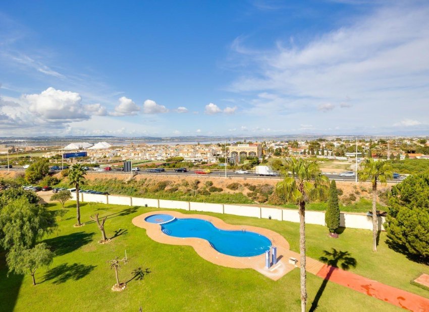 Reventa - Apartamento / Piso - Torrevieja - La Siesta