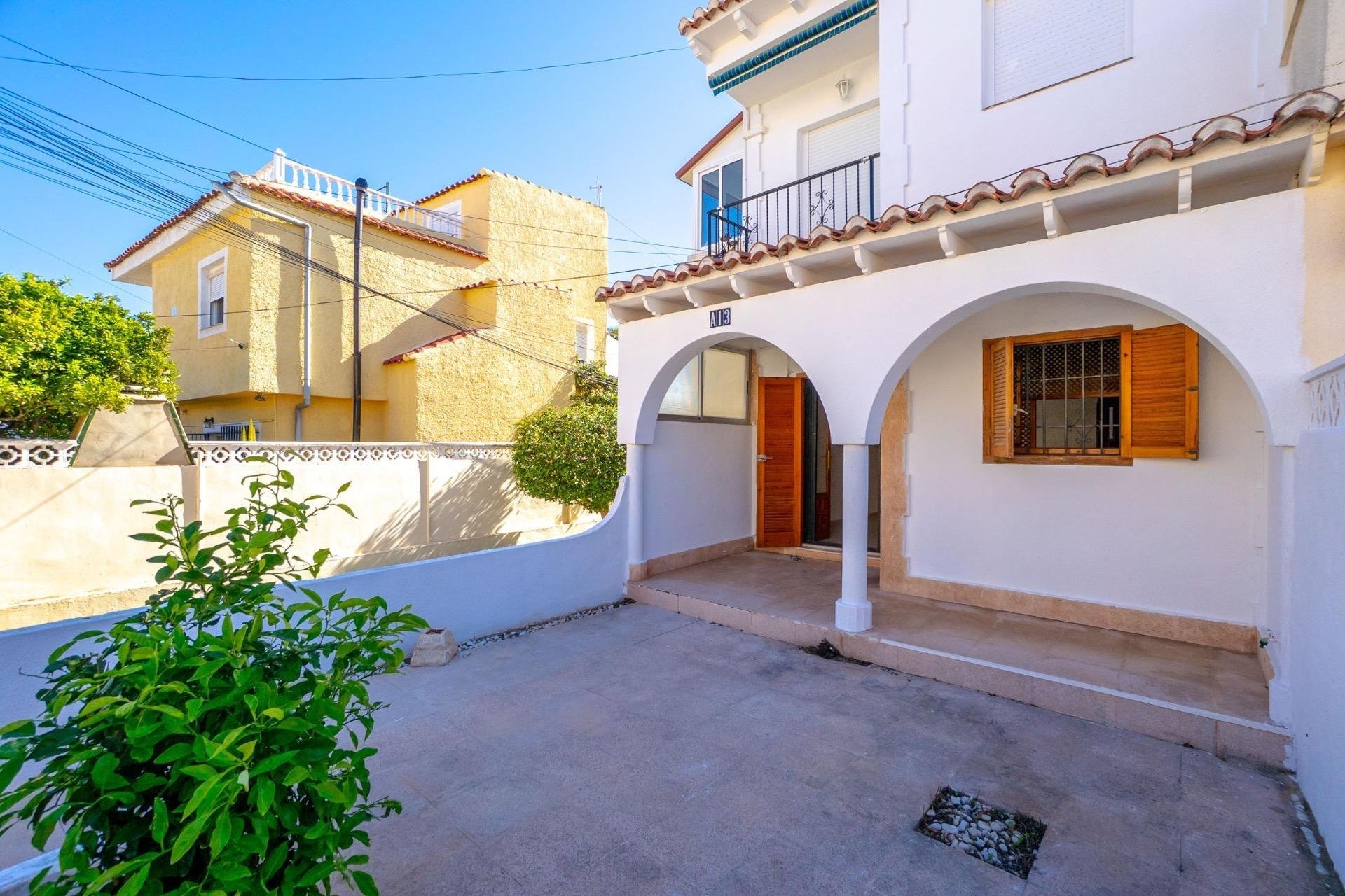 Reventa - Apartamento / Piso - Torrevieja - La Siesta