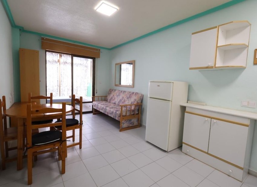 Reventa - Apartamento / Piso - Torrevieja - La Siesta