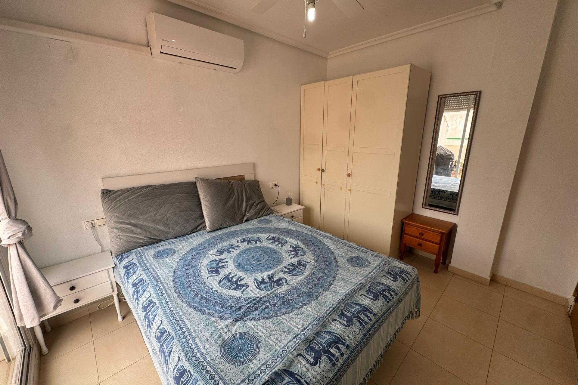 Reventa - Apartamento / Piso - Torrevieja - Playa de los Locos