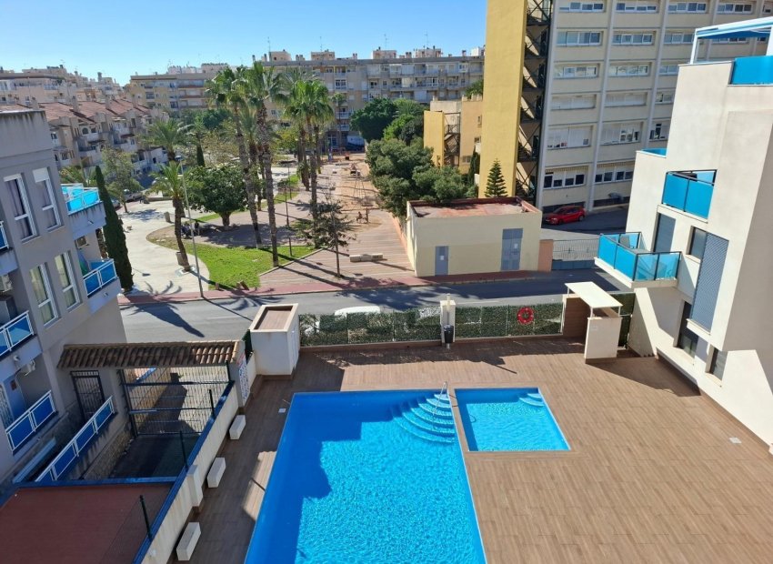 Reventa - Apartamento / Piso - Torrevieja - Playa de los Locos