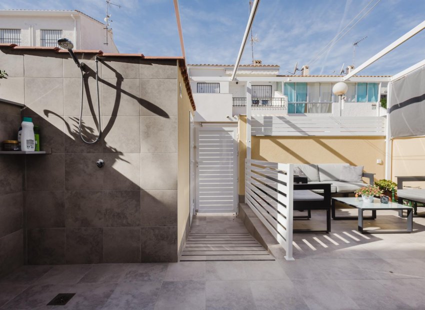 Reventa - Apartamento / Piso - Torrevieja - Playa de los Naufragos