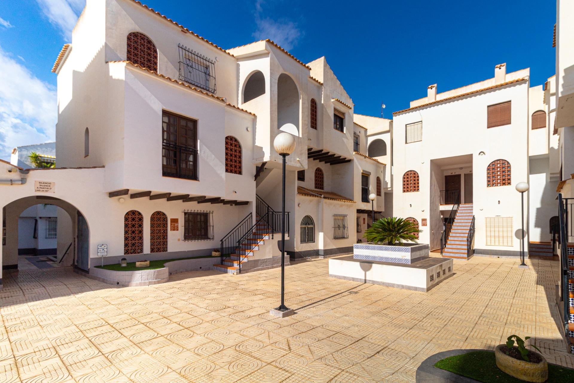 Reventa - Apartamento / Piso - Torrevieja - Playa de los Naufragos