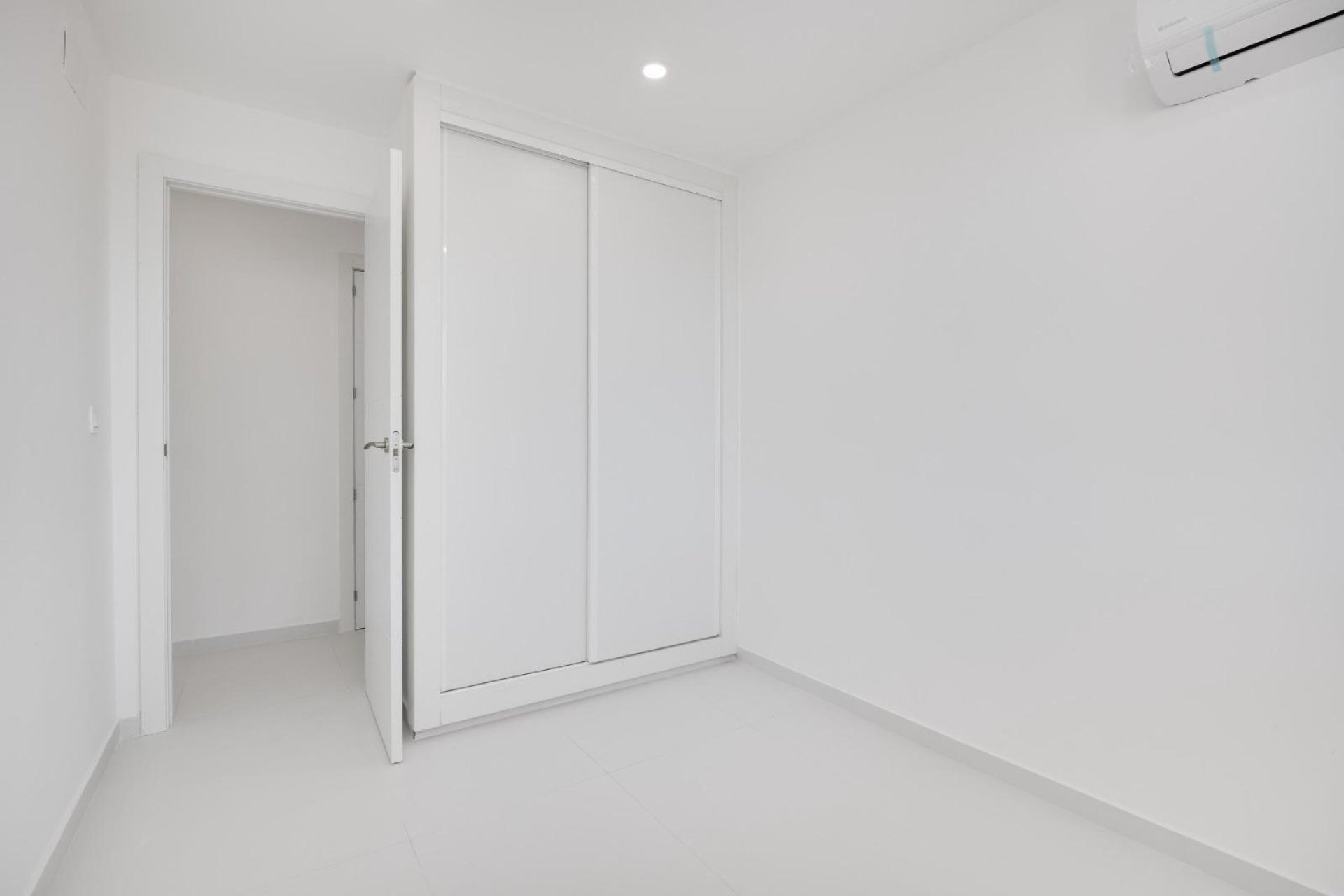 Reventa - Apartamento / Piso - Torrevieja - Playa de los Naufragos