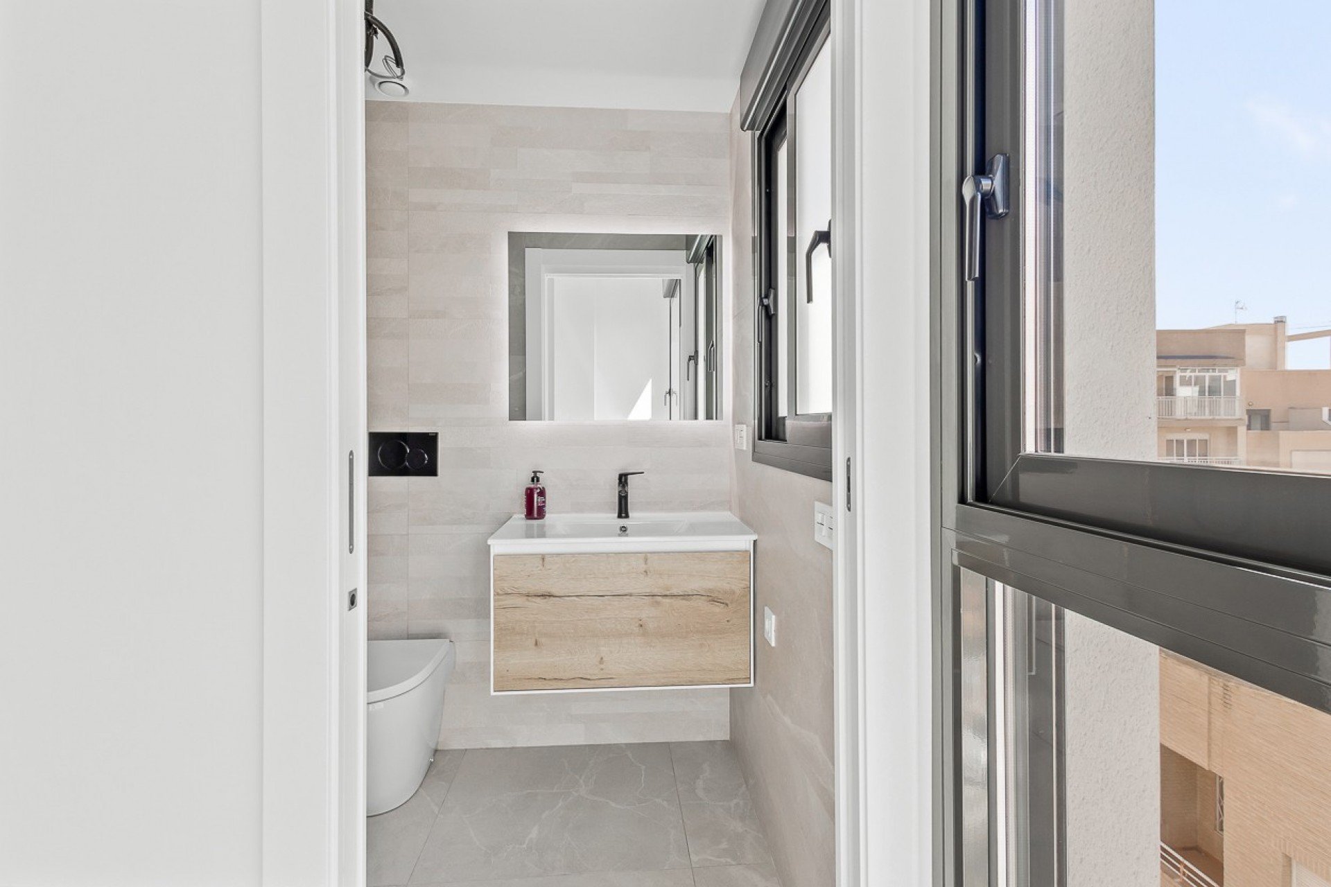 Reventa - Apartamento / Piso - Torrevieja - Playa del Cura