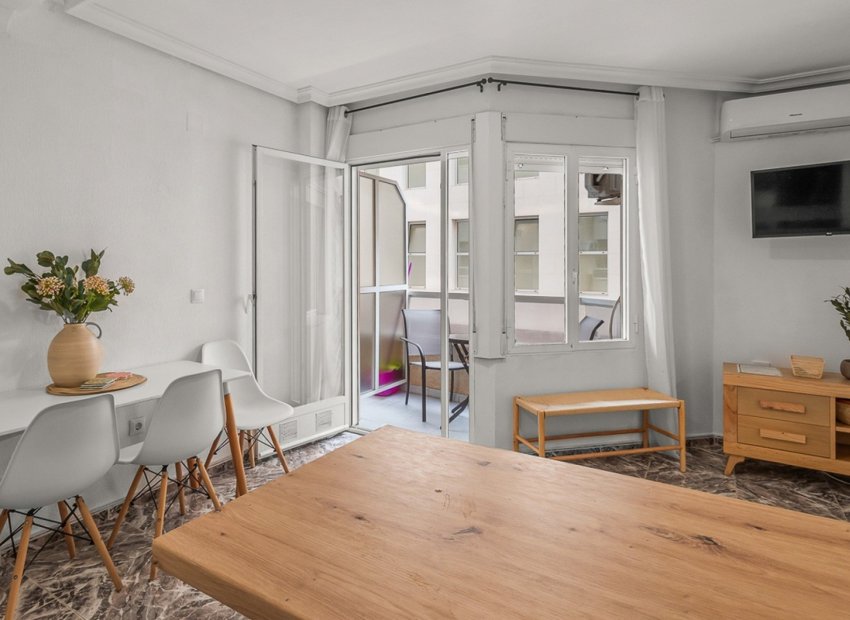 Reventa - Apartamento / Piso - Torrevieja - Playa del Cura