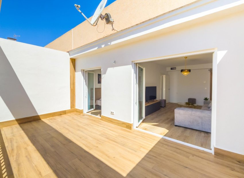 Reventa - Apartamento / Piso - Torrevieja - Playa del Cura