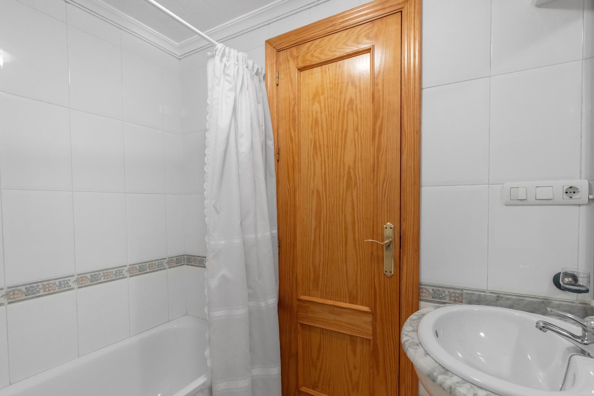 Reventa - Apartamento / Piso - Torrevieja - Playa del Cura