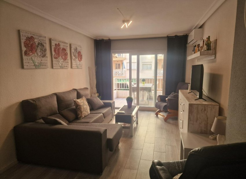 Reventa - Apartamento / Piso - Torrevieja - Playa del Cura