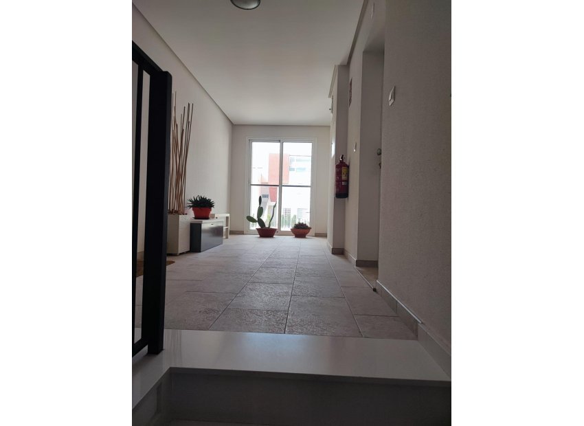 Reventa - Apartamento / Piso - Torrevieja - Playa del Cura