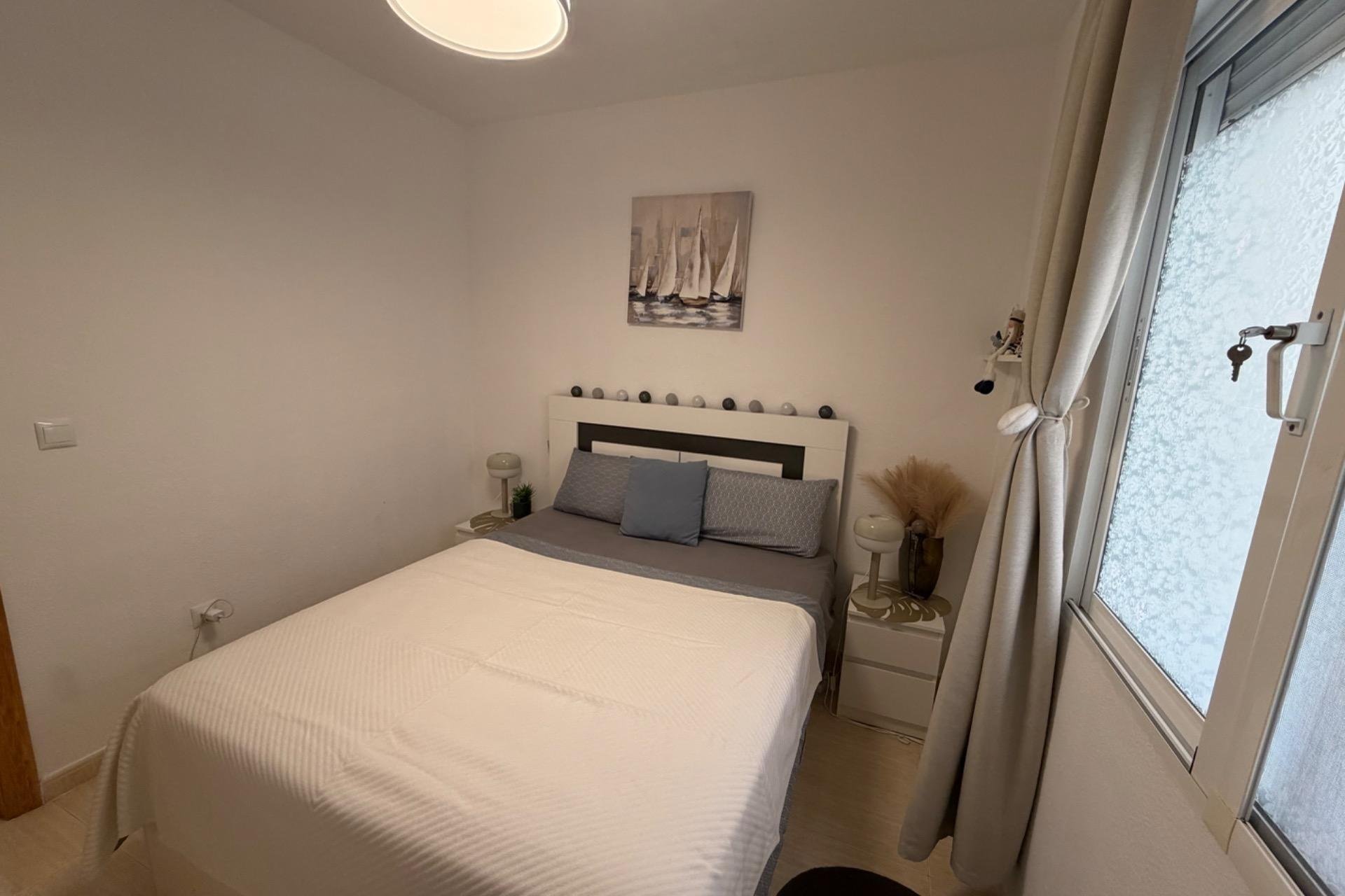 Reventa - Apartamento / Piso - Torrevieja - Playa del Cura