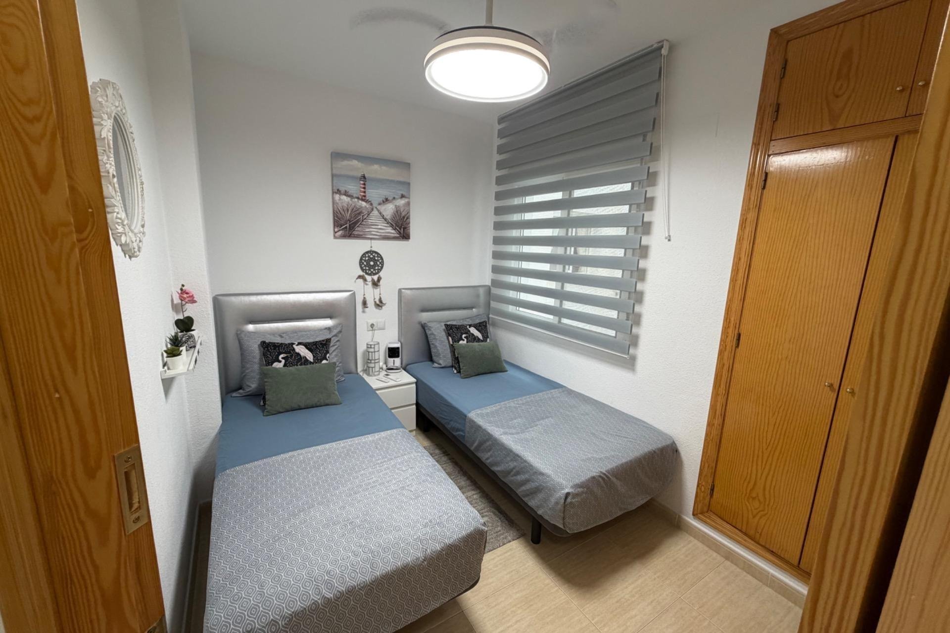 Reventa - Apartamento / Piso - Torrevieja - Playa del Cura