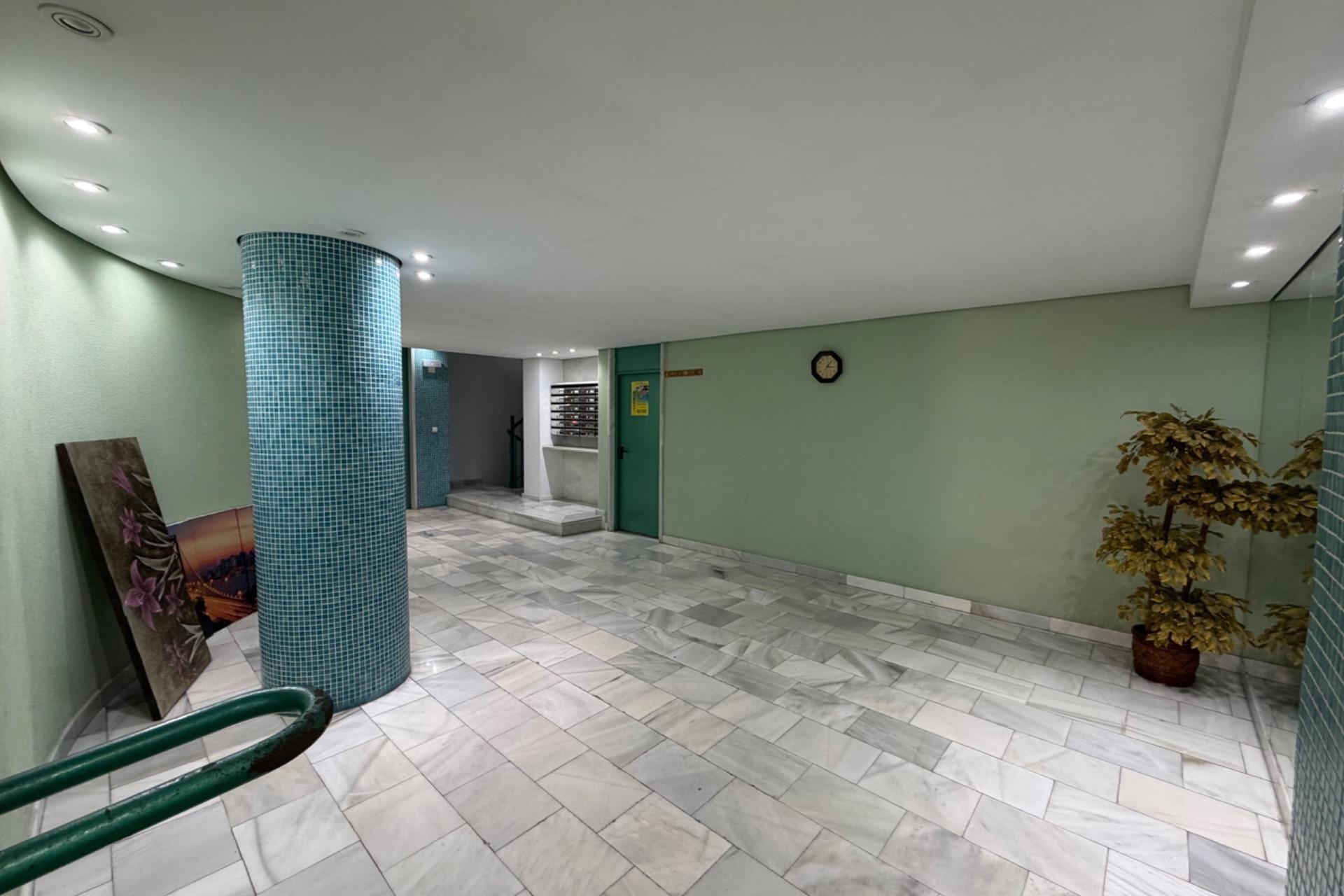Reventa - Apartamento / Piso - Torrevieja - Playa del Cura