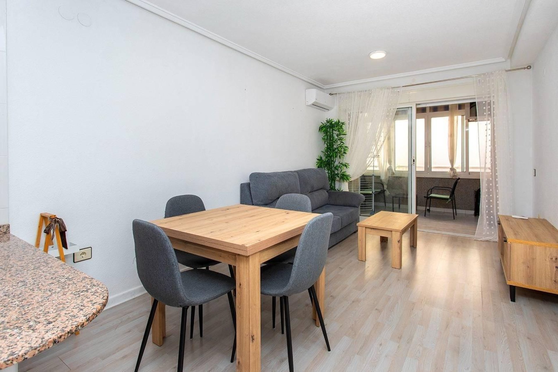 Reventa - Apartamento / Piso - Torrevieja - Playa del Cura