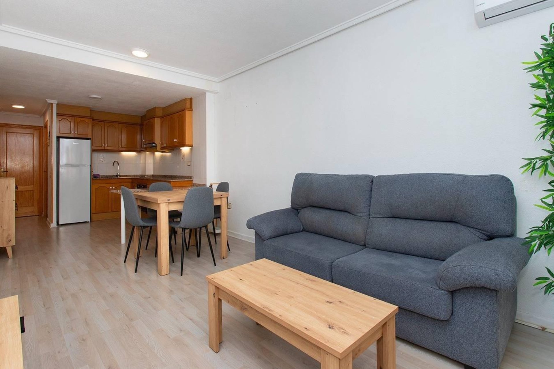 Reventa - Apartamento / Piso - Torrevieja - Playa del Cura