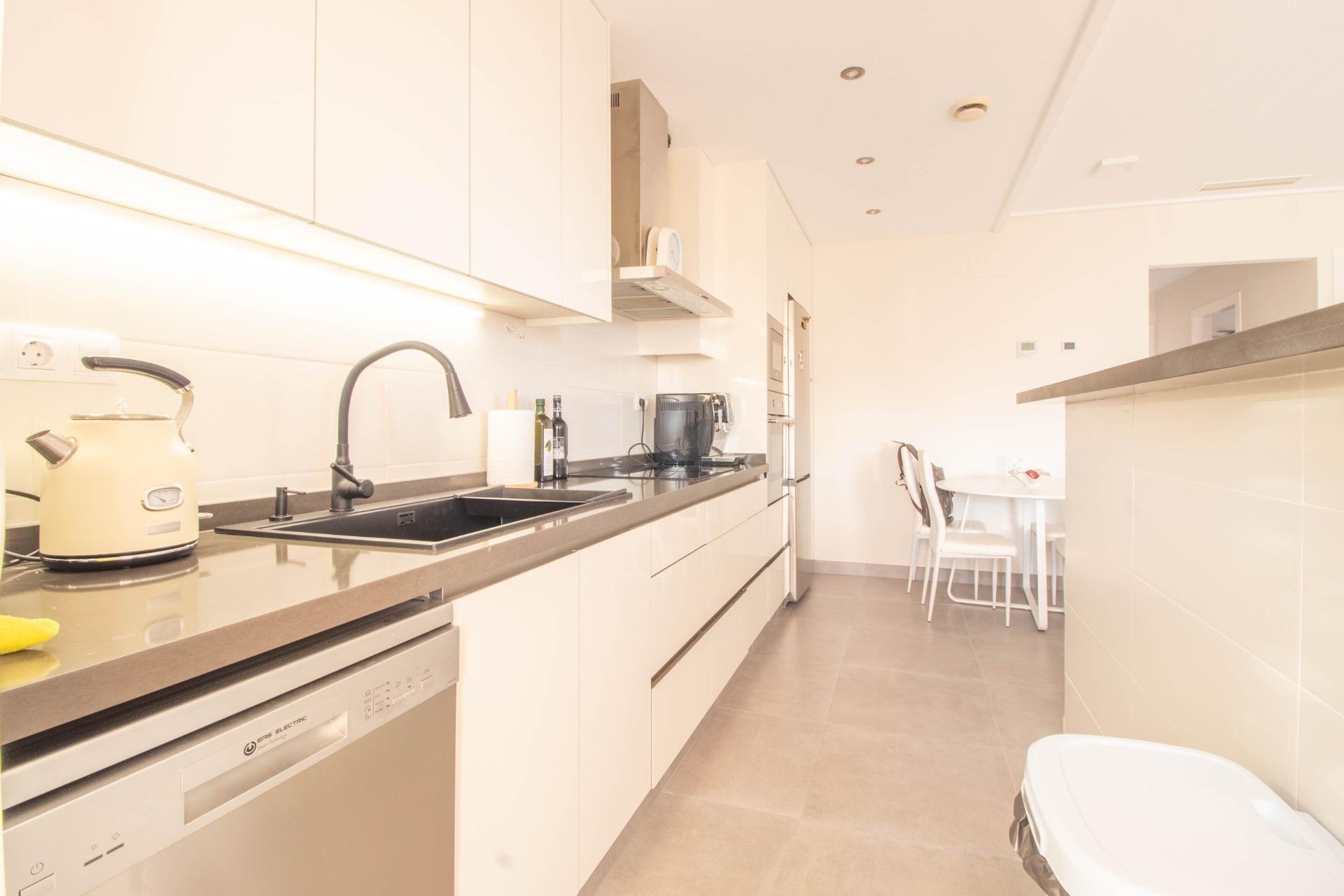 Reventa - Apartamento / Piso - Torrevieja - Punta Prima