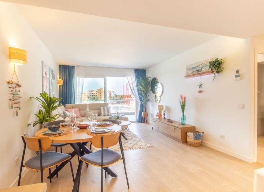 Reventa - Apartamento / Piso - Torrevieja - Punta Prima
