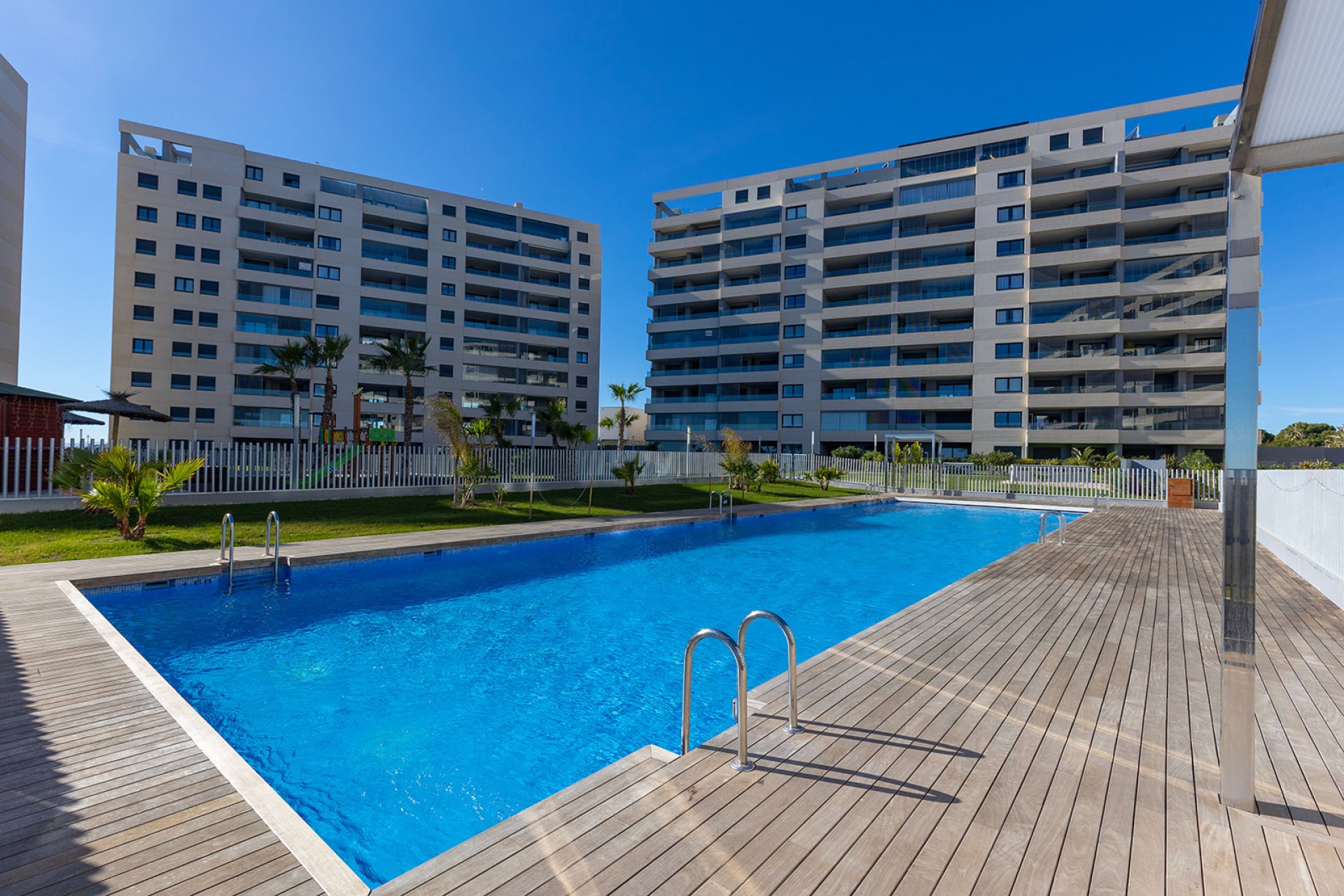 Reventa - Apartamento / Piso - Torrevieja - Punta Prima
