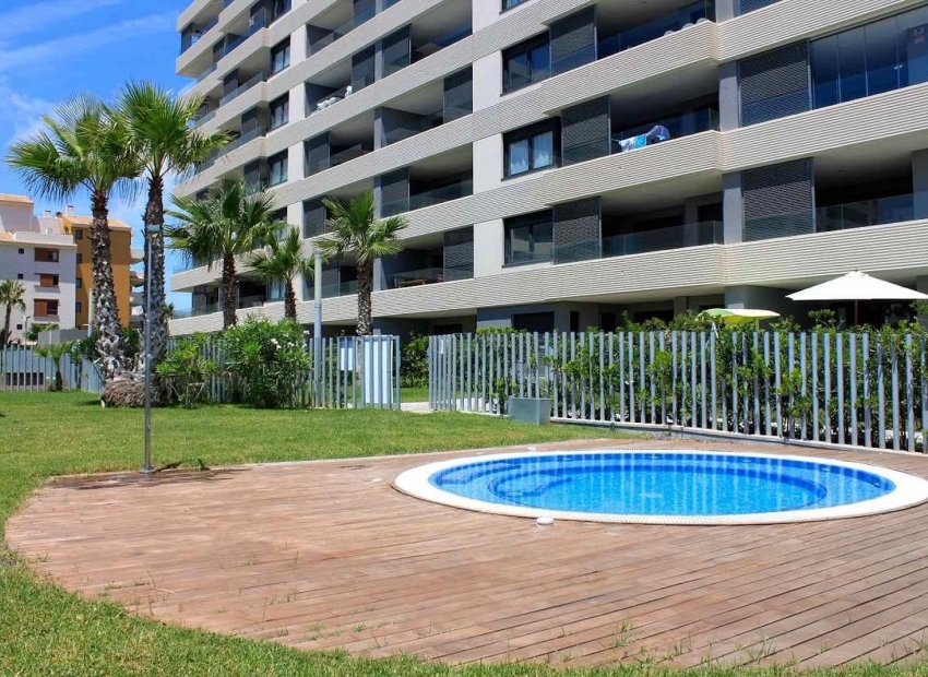 Reventa - Apartamento / Piso - Torrevieja - Punta Prima