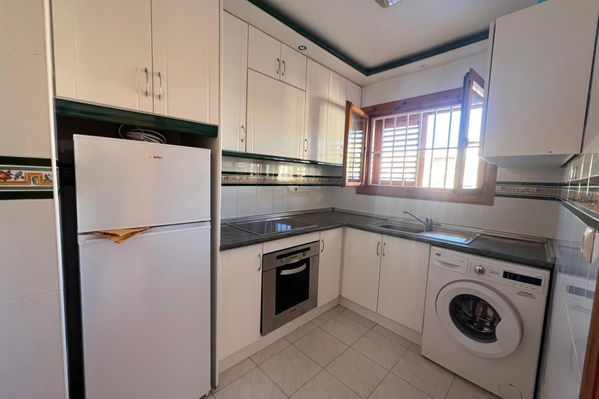Reventa - Apartamento / Piso - Torrevieja - Sector 25