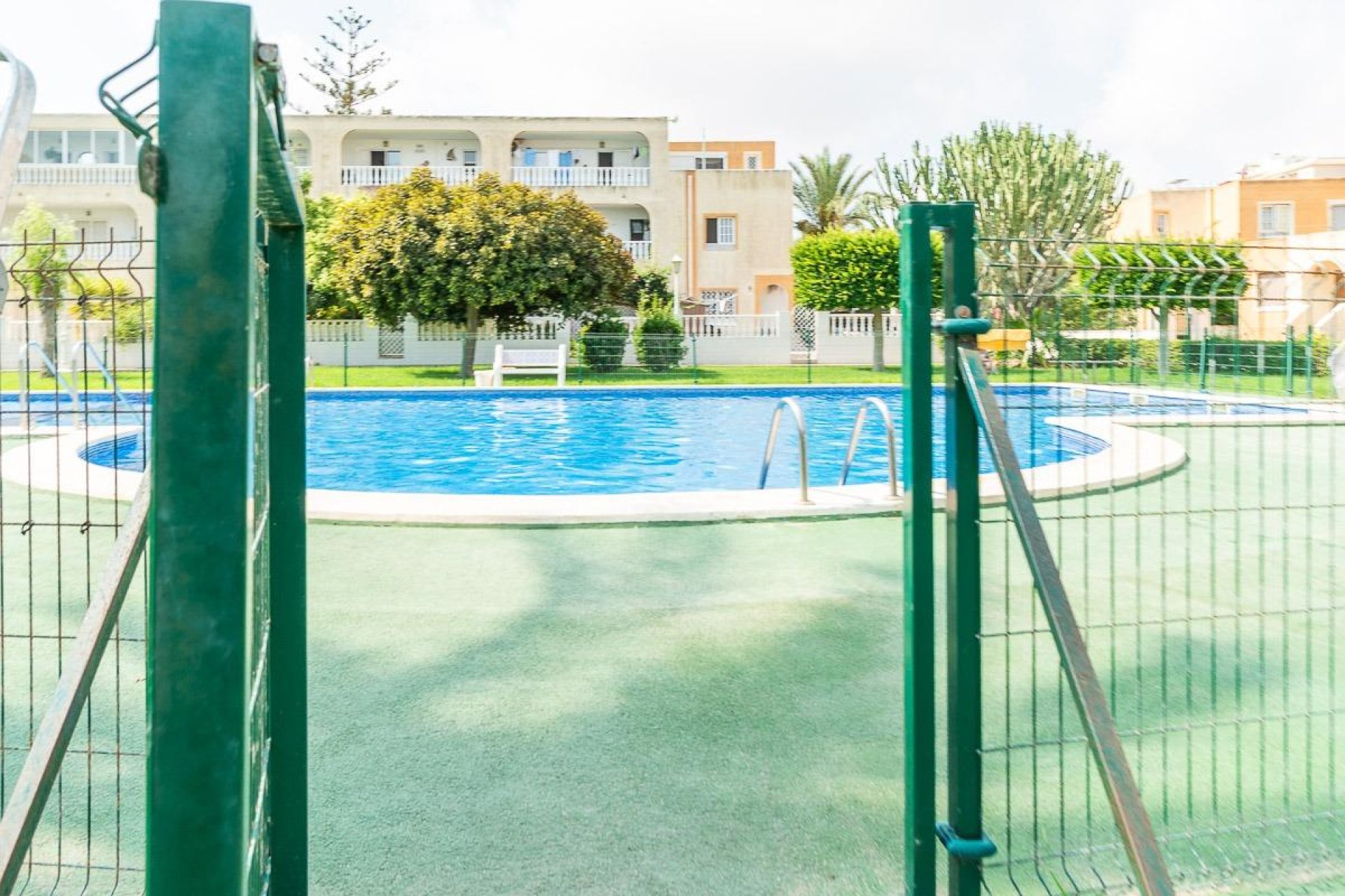 Reventa - Apartamento / Piso - Torrevieja - Torreblanca