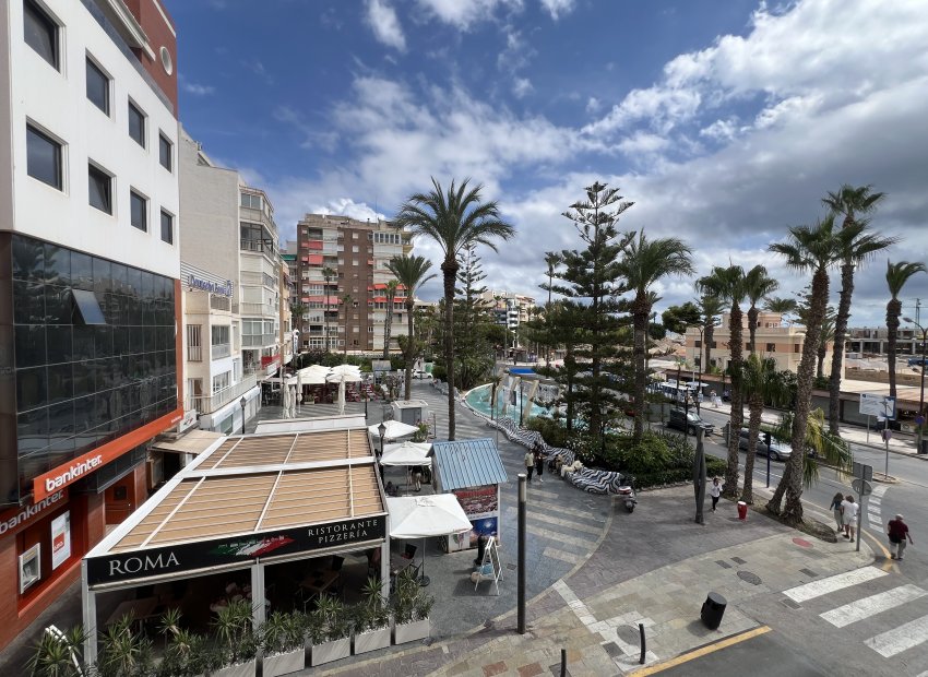 Reventa - Apartamento / piso - Torrevieja