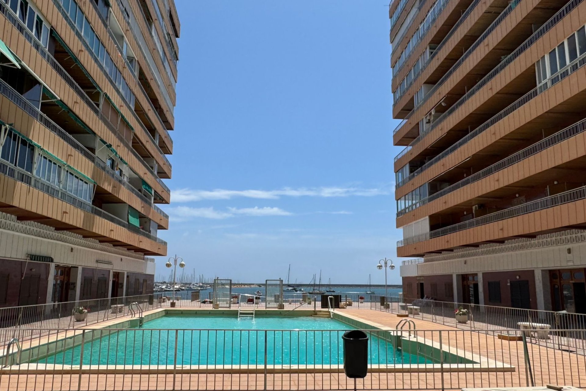 Reventa - Apartamento / Piso - Torrevieja